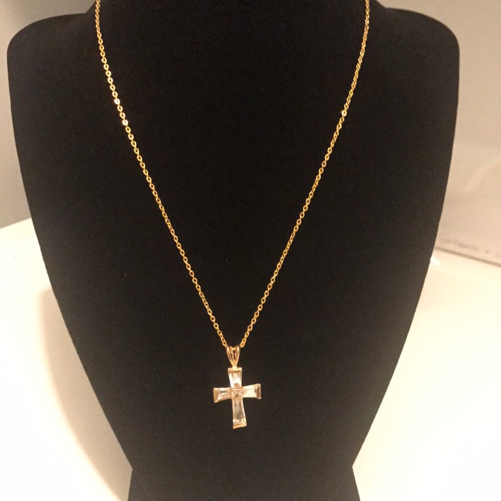 Costume jewelry necklace